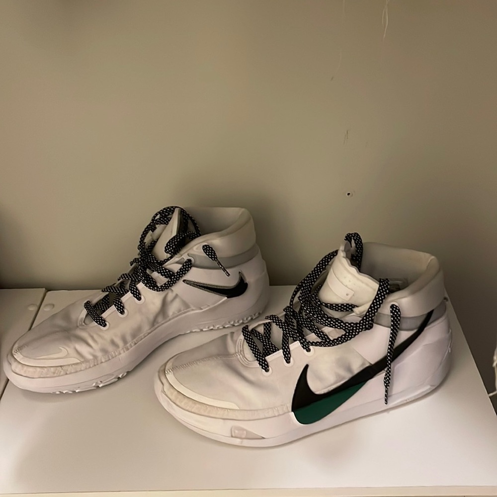 Nike basketball Shoes